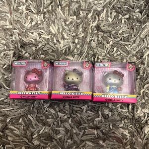 3 Hello Kitty metal figs collectables